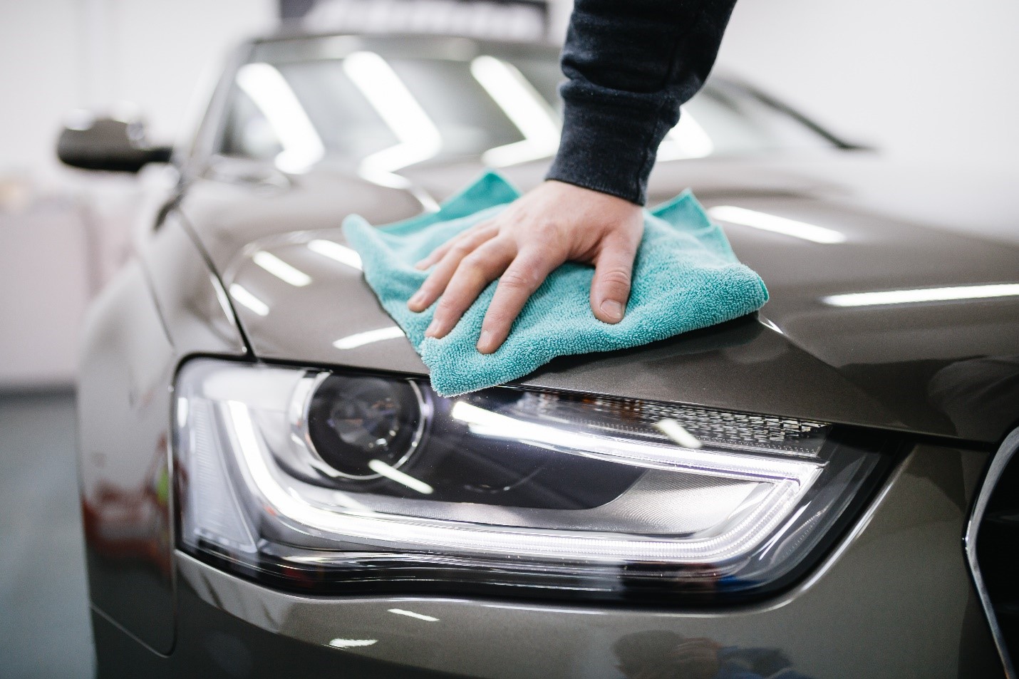 Spotless and Shiny Clean Car